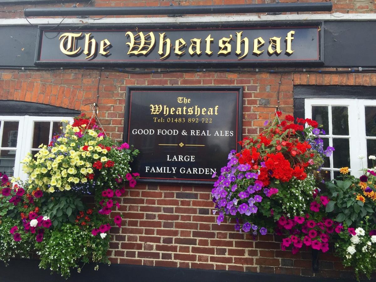 Hotel The Wheatsheaf Bramley  Exterior foto